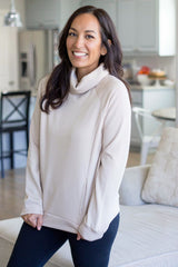 Charlotte Pullover